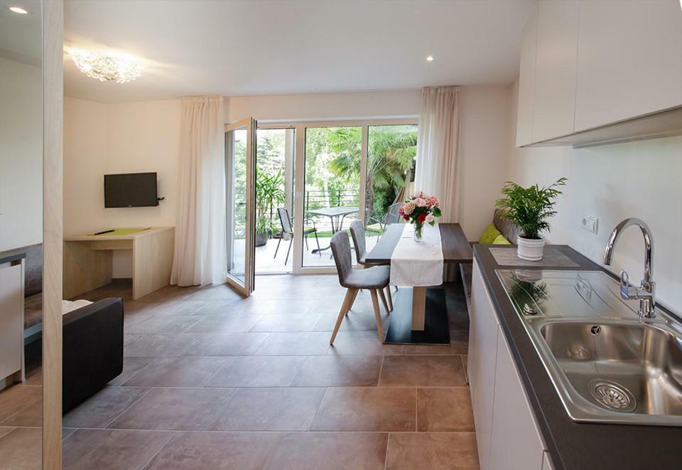Gartenappartements Die Muehle 卡尔达罗 外观 照片